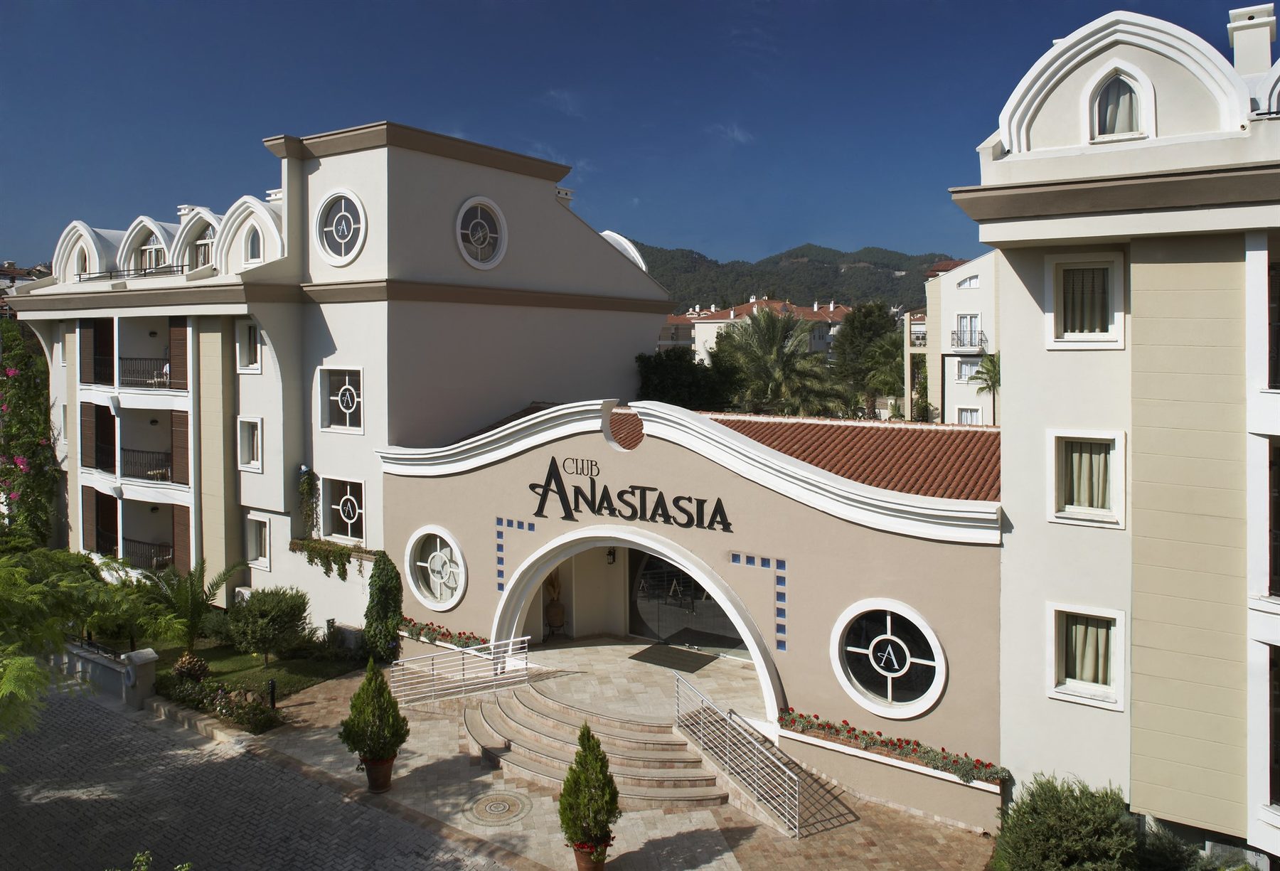 Club Anastasia Apartments